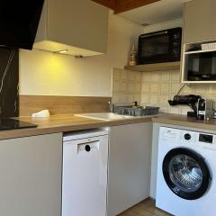 Maison pour 6 à Saint Pierre la Mer avec piscine et espace extérieur - FR-1-229D-152