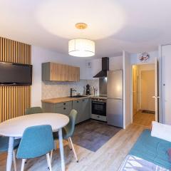 Duplex rénové T3 proche centre de Cauterets - FR-1-401-312