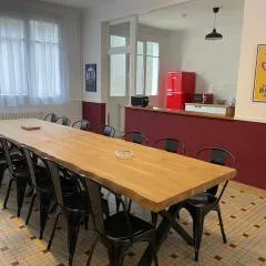 Maison familiale près du Zoo et du circuit - FR-1-410-463