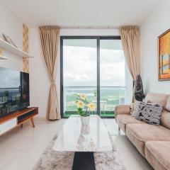 Macrolink Medini Lumine Stay 2BR 4pax by Our Stay