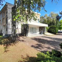 Superbe maison 3 chb-clim-jardin