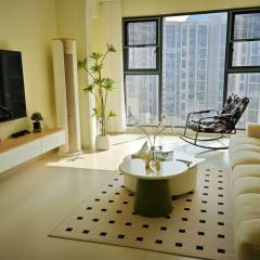 Home in Guilin, by Luhu Lake, recent scenes near airport