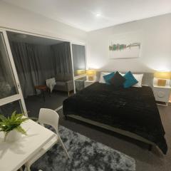 Entire Studio Apartment - self check-in