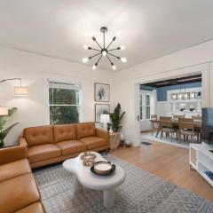 Cozy Oasis - 5BD Craftsman Home - Arcade