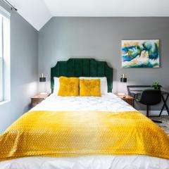 Stylish-studio-walker's-paradise-wifi-ac