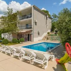 4 Bedroom Stunning Home In Kucice