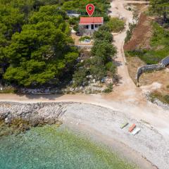 Two-Bedroom Holiday Home In Sucuraj