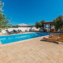 Lovely Home In Biograd Na Moru