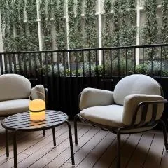 Ando's Boutique Garden