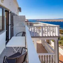 Nice Apartment In Jablanac With Kitchen