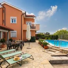 Cozy Apartment In Sveti Vid-Miholjice