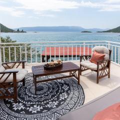 2 Bedroom Awesome Apartment In Blace