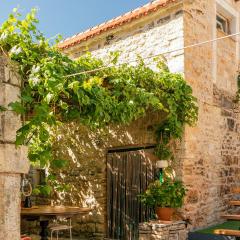 Gorgeous Home In Donje Selo
