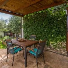 Nice Apartment In Jadreski With Wifi
