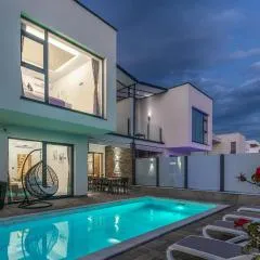 4 Bedroom Stunning Home In Kostelj