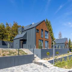 2 Bedroom Lovely Home In Stari Laz