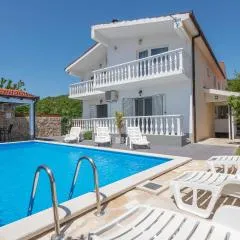 Lovely Home In Glavina Donja With Wifi