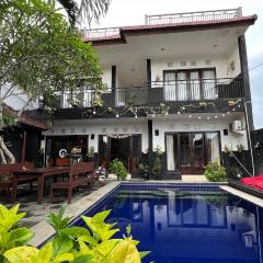Parmilla Uluwatu