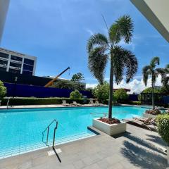 Davao Downtown Condo With Pool Access