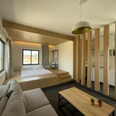 Lemongate Studios - Blood Orange