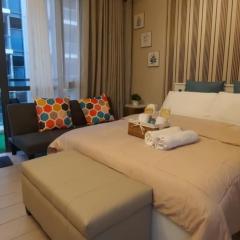 D&E suites with balcony