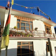 New Buddha Homestay By StayApart