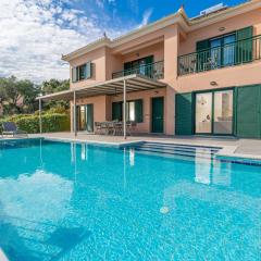 Villa Niki with swimming pool