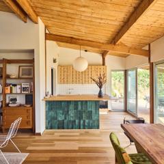 Maison moderne, ambiance californienne, proche mer