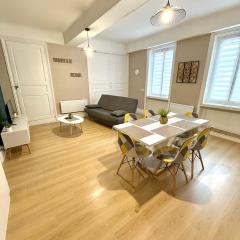 Le Rétro - Appartement entier 2 chambres confortable et calme - Proche de toutes commodité - Stationnement facile à proximité