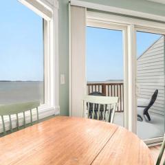 Beachside 325 Waterfront Condo
