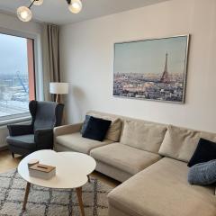 Downtown Charm with free parking spot