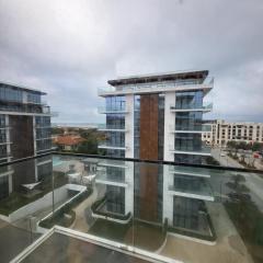 Sea Breeze, lighthouse3