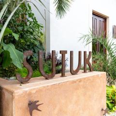Hotel Sutuk