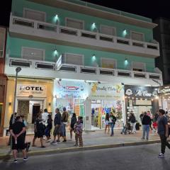 Hotel Nuevo Splendid en la Peatonal