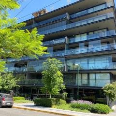 Santiago, Vitacura, cómodo departamento