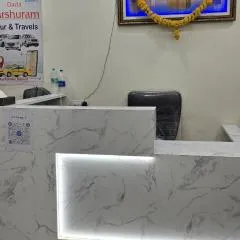 Shree Gurunanak Palace