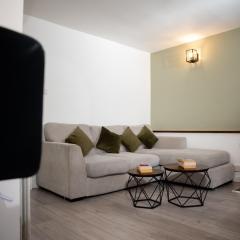 Spacious Stylish 4BR Home, Free Parking, WiFi, Garden, Headington-Oxford