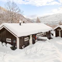 3 Bedroom Amazing Home In Tysse