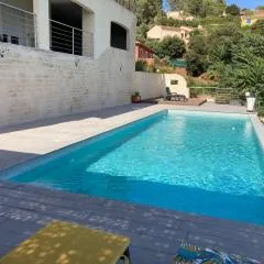 Appartement neuf dans maison