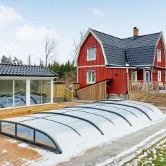 2 Bedroom Gorgeous Home In Lönsboda