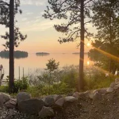 Gorgeous Views, Fishing at Private Cabin on Pelican Lake, Orr MN