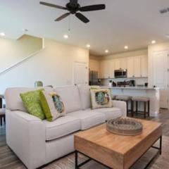 BRAND NEW Cozy 3BR Margaritaville