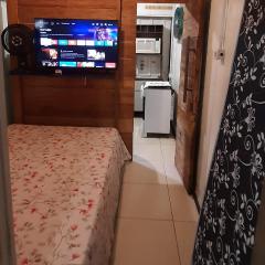 Kitnet container Porto Belo