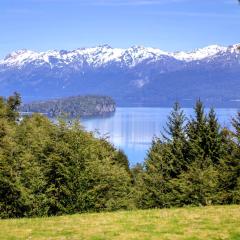 Villa la Angostura Casa frente al Lago