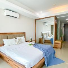 Big and Comfy Studio at Kemang Village Apartment By Travelio