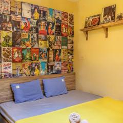 Heart of Hoan Kiem Studio affordable cozy train cafe center hoan kiem for 3pax