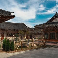 Myeongjigak