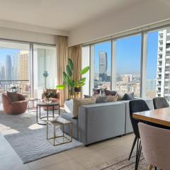 Burj Khalifa LifeStyle Boost! Fabulous 4bed open view Corner Suite Plus Dubai Mall Access