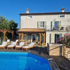 Stone House Rosuja