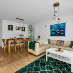 Warszawa Szczęśliwice Apartment - Home Office, Balcony and Parking - by Rentujemy